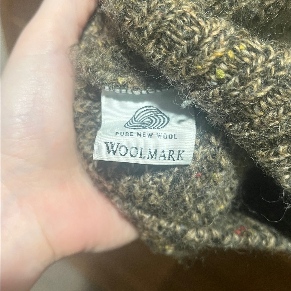 VINTAGE CARRAIG DONN IRELAND WOOL SWEATER MEDIUM - Picture 6 of 6